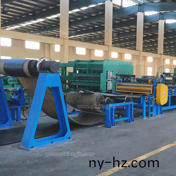 橡膠(jiao)輸送(song)帶(dai)恆(heng)張(zhang)力(li)成(cheng)型線(xian)